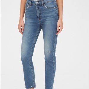 GAP Cigarette Cheeky jeans